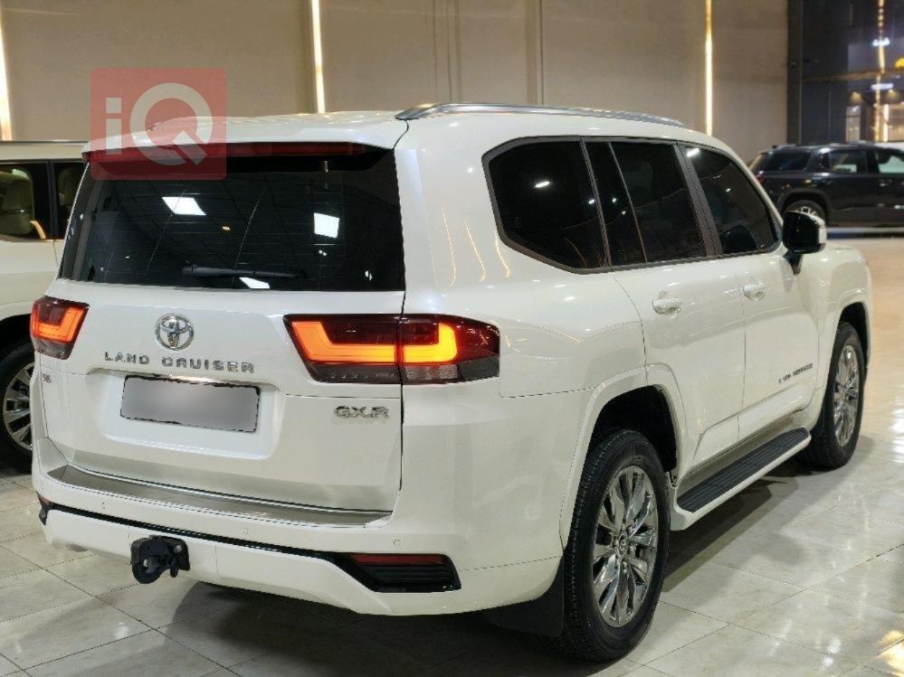 تويوتا لاندكروزر